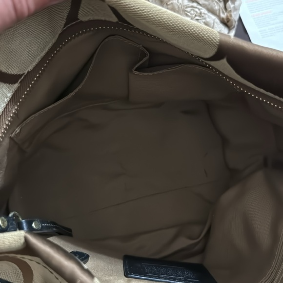 Coach purse - Picture 9 of 10